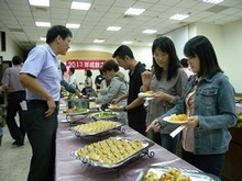 成教所所友回娘家!!! - 在校生生涯輔導講座 (102.04.20), 共23張圖片