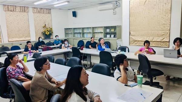 專題演講:創新教材發展與創業, 共7張圖片