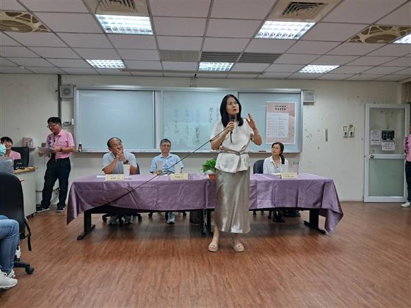 1130909 113學年度組發班新生舉辦新生座談會, 共9張圖片