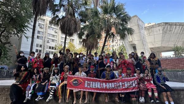 111年族服日, 共8張圖片