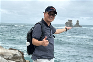 第五任院長　吳連賞 教授