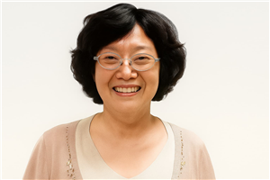 第九任院長　石素錦 教授
