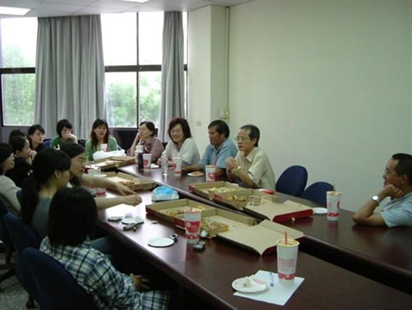 日93級碩士班座談會, 共1張圖片