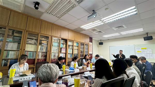 114-1日碩新生座談會, 共4張圖片