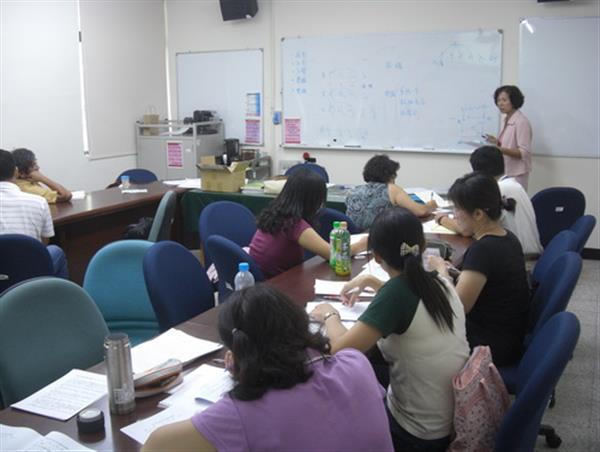 台語認證考試討論會〈陳金花同學分享〉, 共4張圖片